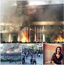 ادامه تظاهرات مردمي در مهاباد براي چهارمين روز متوالي