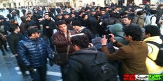 اعتراضات اجتماعي در پي افزايش 118 درصدي قيمت بنزين