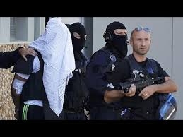 انتقام يا تروريسم؛ كداميك انگيزۀ قاتل ايزر است؟