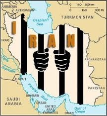 اعتراض زندانيان سياسي به سفر وزيرخارجه فرانسه