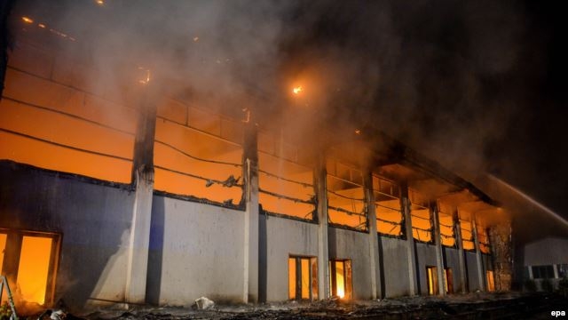 اسکان پناهجویان در آلمان به آتش کشیده شد