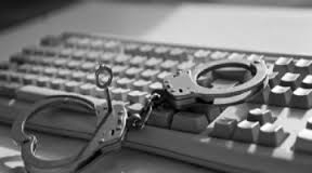 بازداشت نوزده فعال اينترنتي