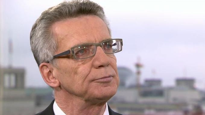 وزیر کشور آلمان : دنبال فریبکاران نروید