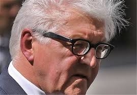 اتهام جاسوسي به خبرنگارهمراه اشتاين ماير