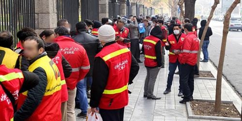 زنجيره انساني 10هزار كارگر و كارمند مجتمع هاي پتروشيمي جنوب