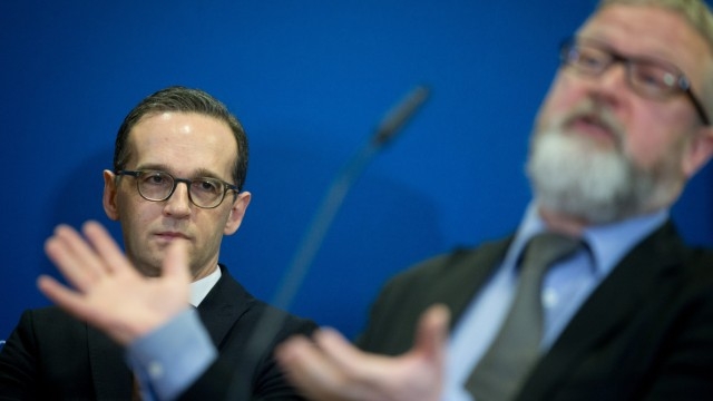 حذف نفرت‌پراکنان از فیس‌بوک٬ گوگل و توییتر